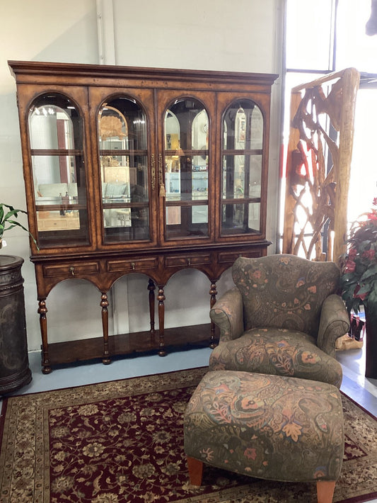 Hickory White Walnut Display Cabinet|4506
