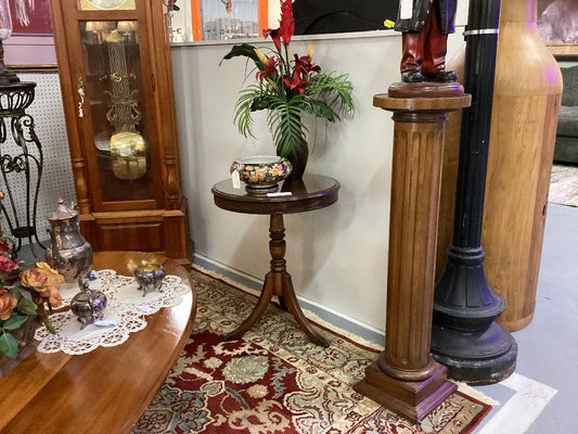 Round glass top wood side table|4638