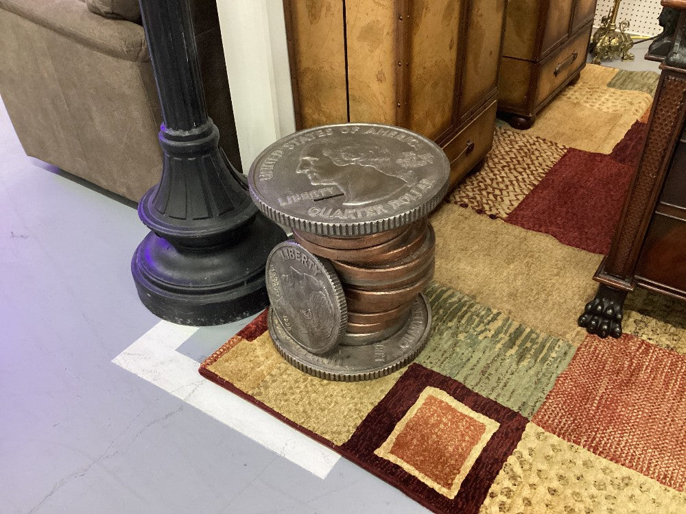 Quarter coin bank end table|4760