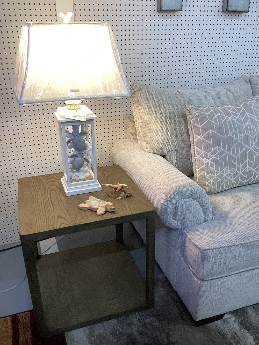 Wood end table|4803