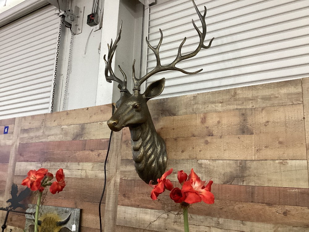 Gold Guilded aluminum deer|4837