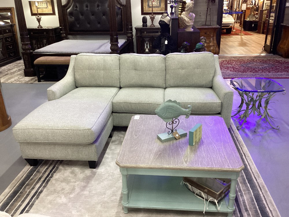 Sofa w/ Chaise Lounge|4846