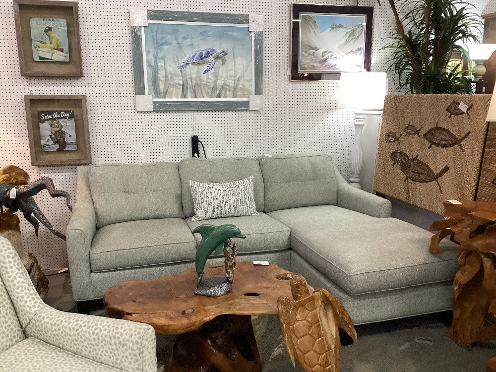 Sofa w/ Chaise Lounge|4940