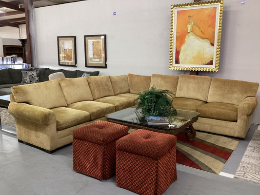 Century sectional|4969