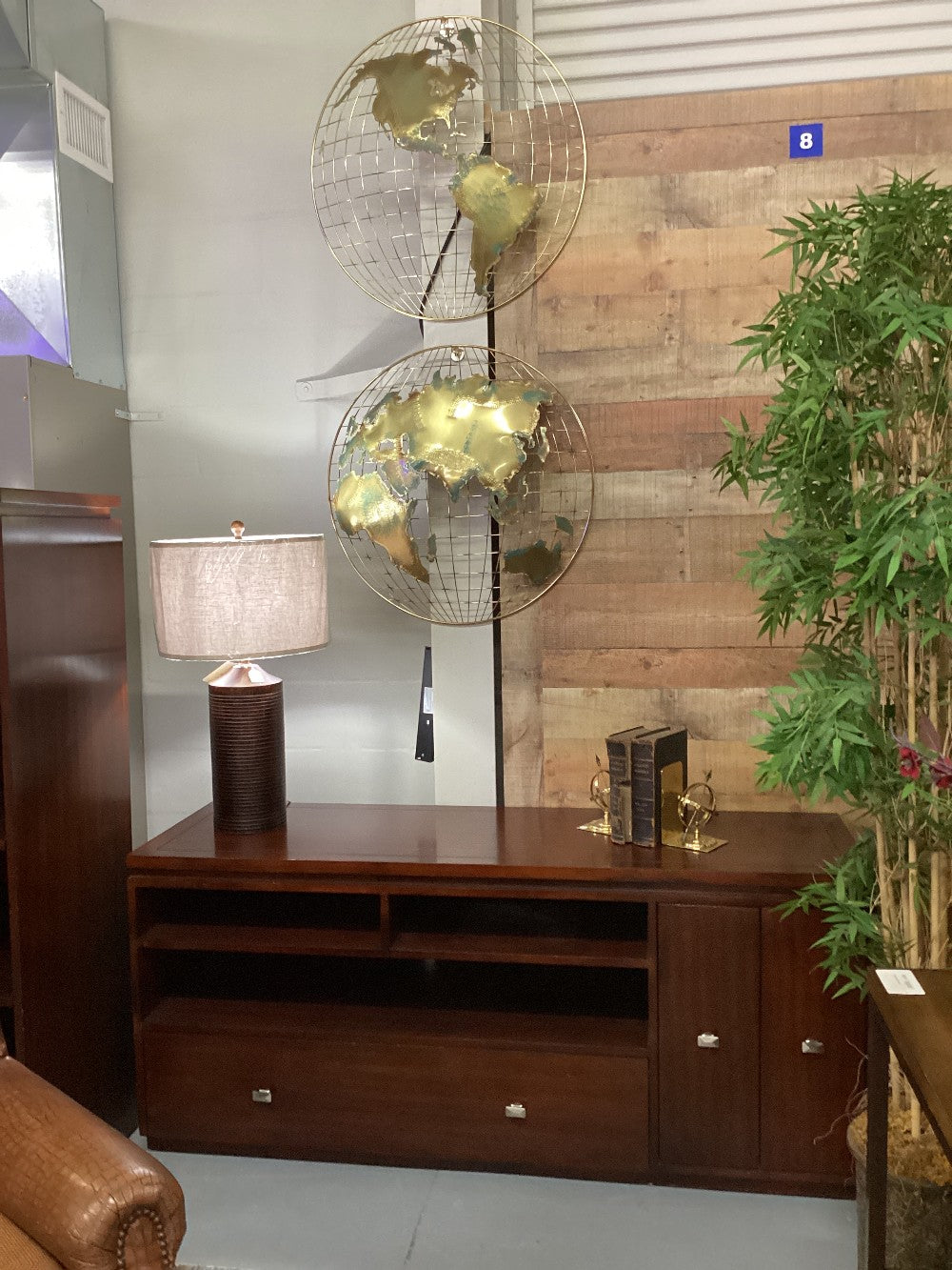 Wood entertainment console|4991