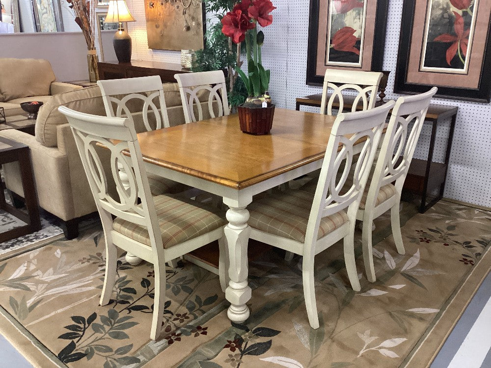 Dining table with 6 chairs and leaf|5186