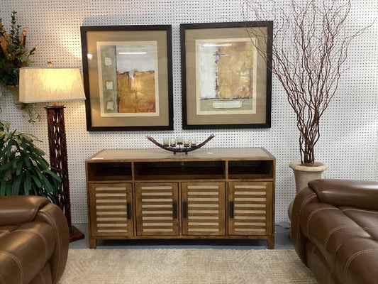 Wood resort credenza|5288
