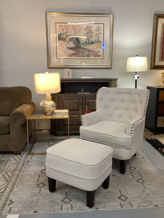 Cream Accent Chair and Ottoman|5289