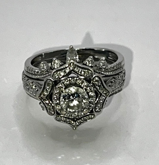 White Gold (14kt) Engagement Ring