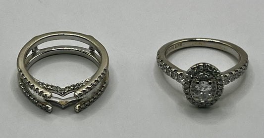 Vera Wang White Gold (14kt) Engagement Ring Set