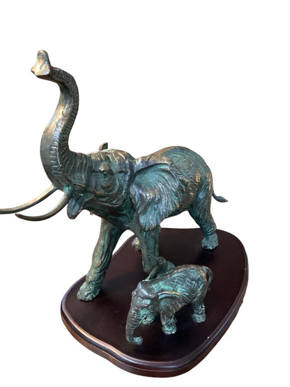Bronze Elephant w/ babt|2764