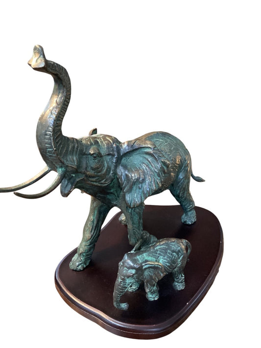 Bronze Elephant w/ babt|2764